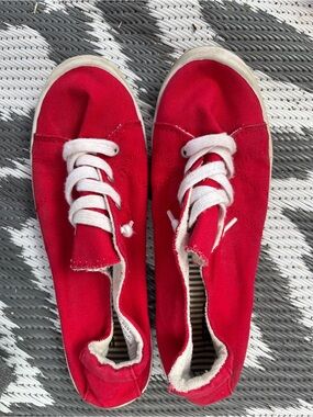 Soda Red Canvas Lace-Up Sneakers with White Laces
